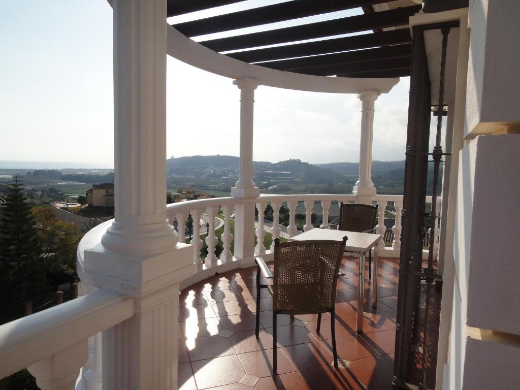 Villa Al Alba Torre Del Mar Rum bild